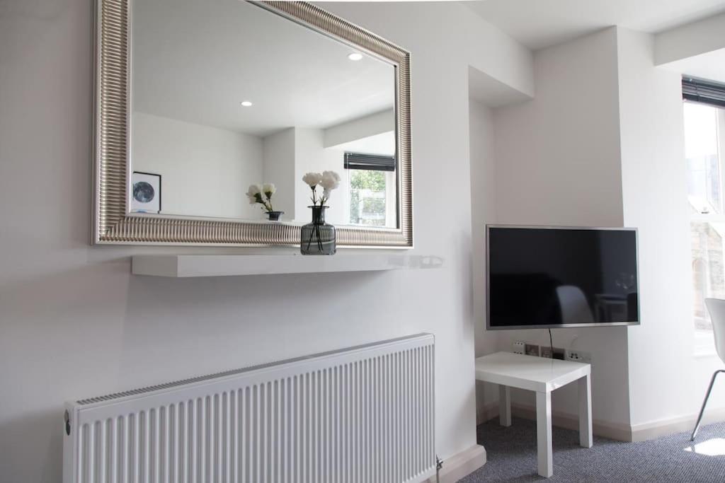 Stunning 2 Bed Apartment With Sea Views, Penzance Esterno foto