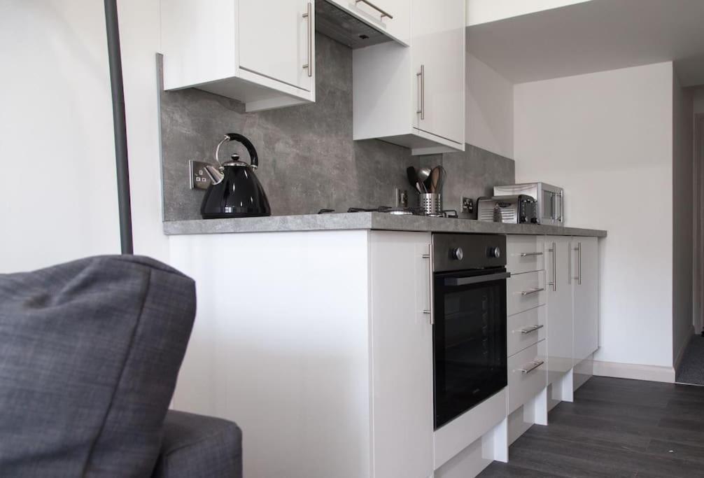 Stunning 2 Bed Apartment With Sea Views, Penzance Esterno foto